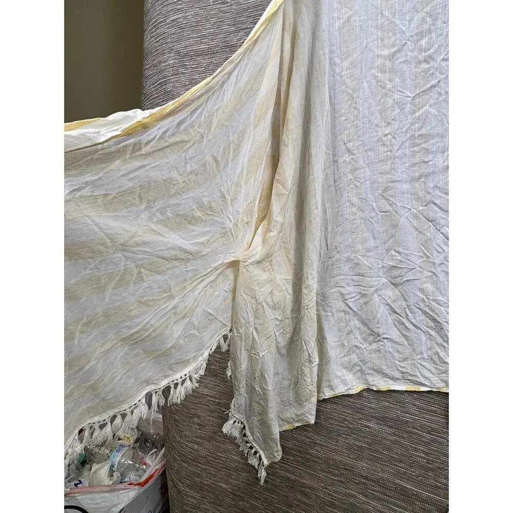 Umgee Fringed Shawl Wrap Womens Size 1XL/2XL White Yellow Striped Boho Casual